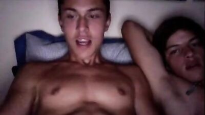 Two Cuties in Bed: Hardcore Gay Webcam Action