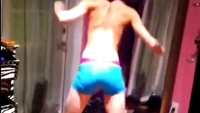 Gay Porn Stars Twerking - Taylor Caniff Exposed!