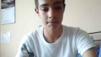 Beautiful Men: Cum Shots and Handjobs Galore!