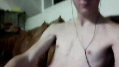 Smiling jerk: Cum Shots Handjob Solo