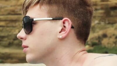 Beach Bums Sex : Cum Shots with Twink Models