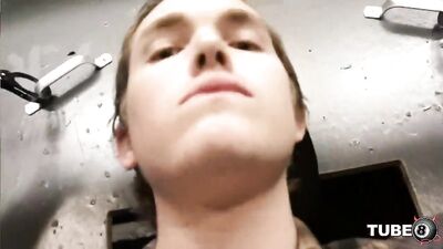 Rederoo Returns: The Ultimate Gay Porn Experience!