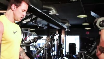 Muscle Fetish: Gym Boys Get Stroked and Filled!