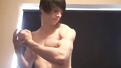 Muscle Teen Boy Flexes His Body in Lean Cuties