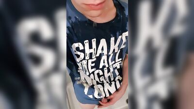 Pissing Twink Body Fantasy - Fetish Solo