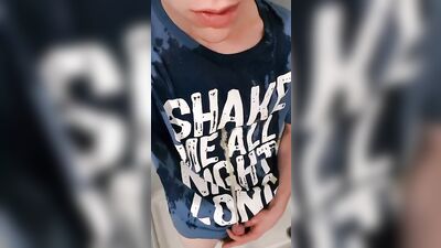 Pissing Twink Body Fantasy - Fetish Solo