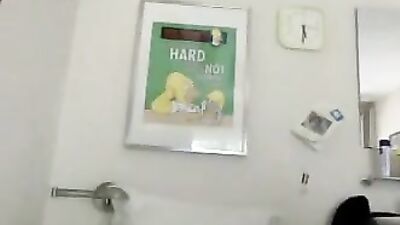 Twink Ass Play: Boyfriend Gets Frisky with Chat Partner