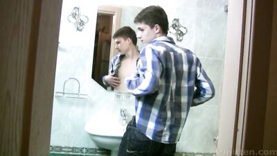 Gay Porn News: Steamy Bathroom Encounters Unleashed