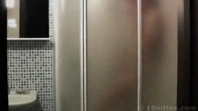 Demian - The Ultimate Action Cum Shots Handjob Experience!