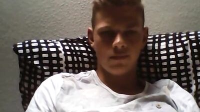 Gorgeous Blonde Cam Boy Cum Shots Handjob Exposed!