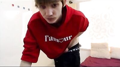 Lamour: Raw Cum Shots & Handjobs!