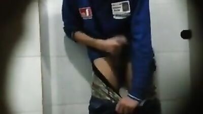 Gay Porn Spy - Teen Public Wanking Exposed!