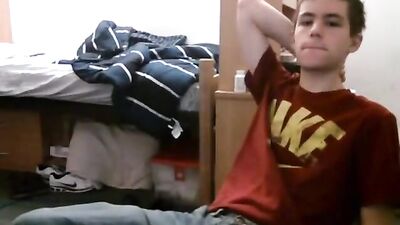 Gay Love - Amateur Big Cocks Handjob: Make Passionate Love with the One You Adore Most!