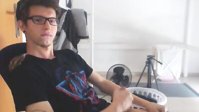 Innocent Web-Cam Star: Unleashing Gay Desires!