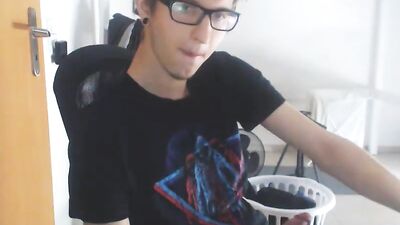 Innocent Web-Cam Star: Unleashing Gay Desires!