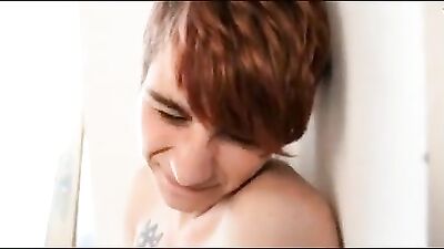 Young Twink Spunking in Hardcore Action - Cumshot!