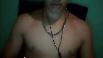 Lucas Rappers Hot Cam Show: Cum Shots & Handjobs Galore!