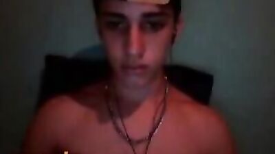 Lucas Rappers Hot Cam Show: Cum Shots & Handjobs Galore!