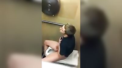 Gay Porn Spycam Show: Straight Boys Exposed!