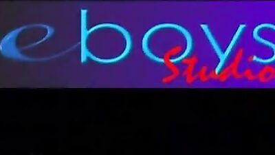 Twinks Box Latino: Action Bareback in Full Swing!