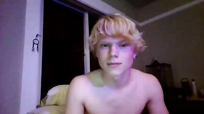 Blonde teen web-cam solo beats it: A hot and steamy new release featuring a blonde teen who takes matters into his own hands while camming online!