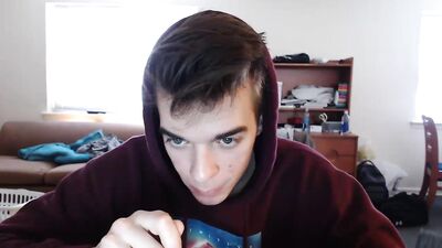 Hoodie Cammer: Unleashed!