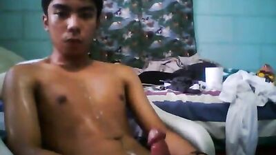 Face Shot: The Ultimate Mens Room Experience