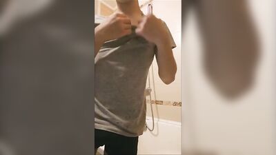 Golden Cum - The Ultimate Twink Piss and Wank Experience