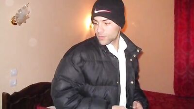 Gay Amateur Porn: Me Gay - A Sexy Adventure with Yunus Hasselt!