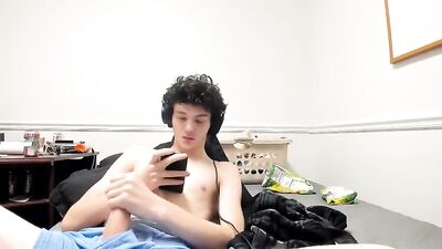 iWanker: The Ultimate Solo Web-Cam Experience