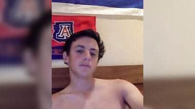 Eye-Popping Orgasms with Hung College Max: The Ultimate Amateur Big Cocks Experience