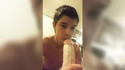 Young Cocksucker Explores Fat Dick: Amateur Twink Oral