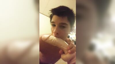 Young Cocksucker Explores Fat Dick: Amateur Twink Oral