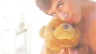 Golden Pussy Cam: The Legend Returns!