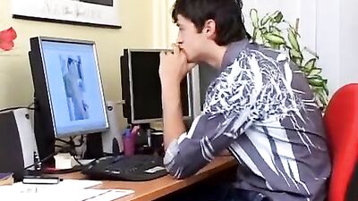 Bareback Beginners 03: Exploring the World of Raw Sex!