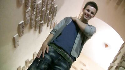 Young Gay Boy Pleasure 16 - Amateur Solo
