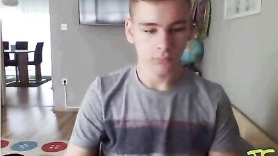 Gay Teen Amateur Web-Cam Porn: Just A Boy Exploring His Desires!