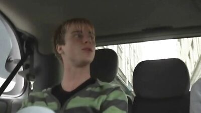 Gay Twink Bareback Porn Tour: Exploring Blond Boys Action!