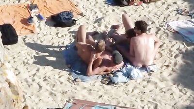Beach Foursome Boys Porn: Fun Public Outdoor Voyeur Adventure!