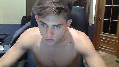 Gay Porn: Muscle Jock with Small Dick Cum Shots