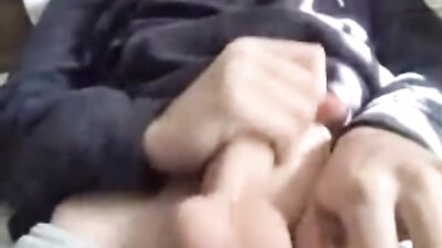 Sporty hunk cums quick on Web-Cam solo- Voyeur adventure!