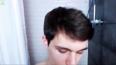 David Showers Solo Web-Cam Revival: Steamy Gay Porn Action!