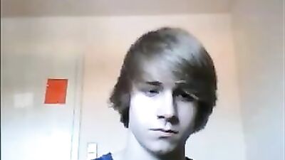 Blondes Delight: A Solo Web-Cam Handful