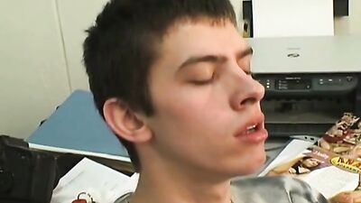 Sexy twink mato: The hottest gay porn video with sexy twinks and hot action!