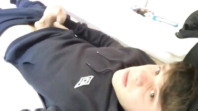 Exposing Bisexual Desires: Mom Wouldnt Like It!