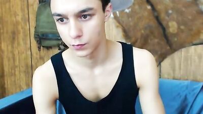 Young Exquisite by Cam: Raw and Passionate Gay Porn Video!