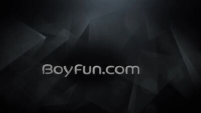 Brians Handy Helping: A Gay Porn Adventure!