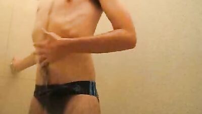 Gay Porn in Shower - Amateur XXX Action