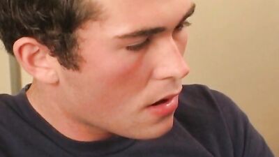 Hook Up in the City: A Gay Porn Adventure