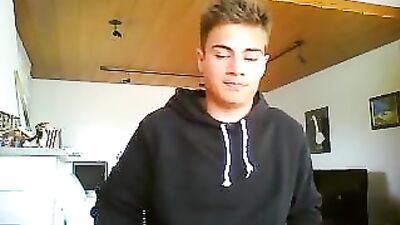 Young French Cutie: Exploring Gay Porn with Amateur Solo
